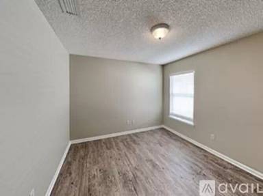 Main picture of 6743 Royal Leaf Ln