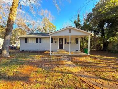 Main picture of 2719 Thornton Rd