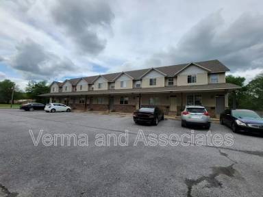 Main picture of 192 Fair St