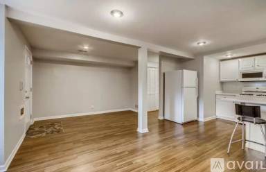 Main picture of 722 S Oakley Blvd