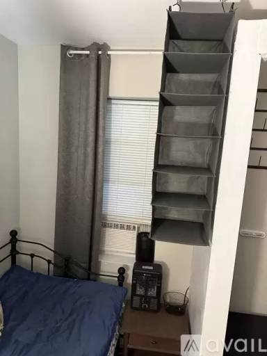 Main picture of 4516 Hedge St
