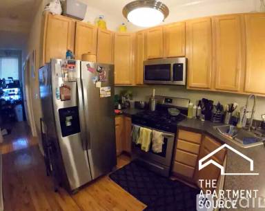 Main picture of 1720 W Beach Ave
