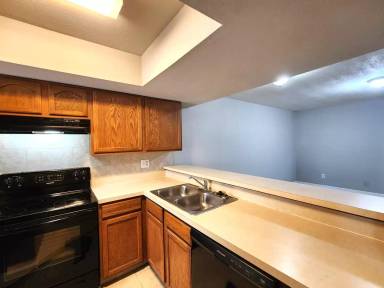 Main picture of 103 Booth Ln