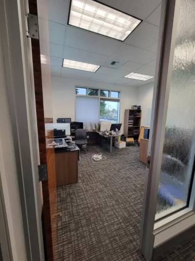 Main picture of 3025 Limited Ln NW