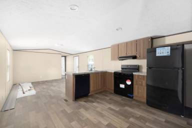 Main picture of 100 Burrow Ln