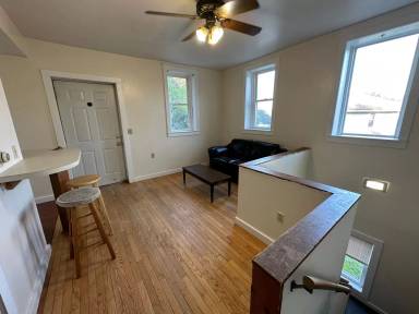 Main picture of 315 Hillview Pl