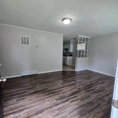 Main picture of 1222 Canfield Ave