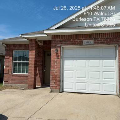 Main picture of 913 Walnut St
