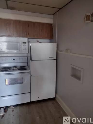 Main picture of 245 4th Ave