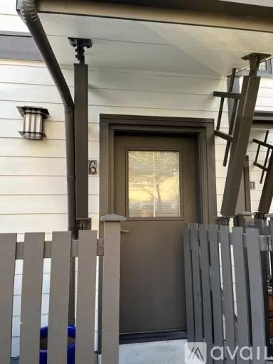 Main picture of 4315 SW Hudson St