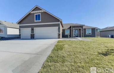 Main picture of 10506 Silverbright Dr