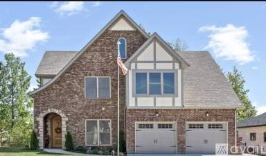 Main picture of 1515 Hereford Blvd