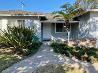 Main picture of 1052 Clark Ave
