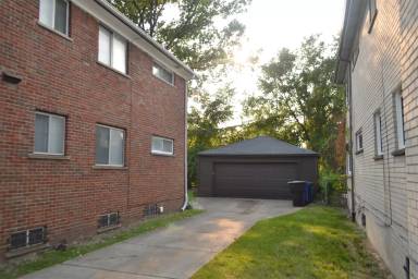 Main picture of 20643 Stratford Rd