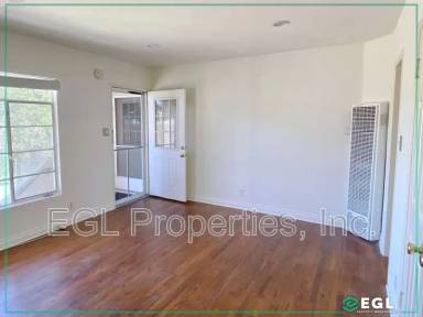 Main picture of 248 1/2 N Cordova St