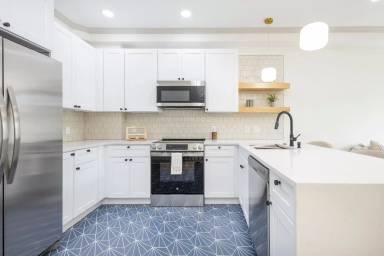 Main picture of 3116 Clifford St