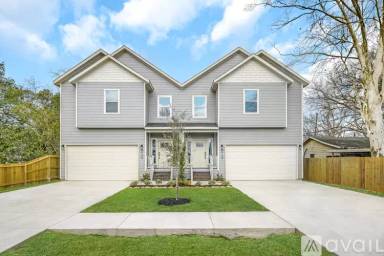 Main picture of 5013 Pederson St