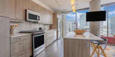 Main picture of 331 N Green St