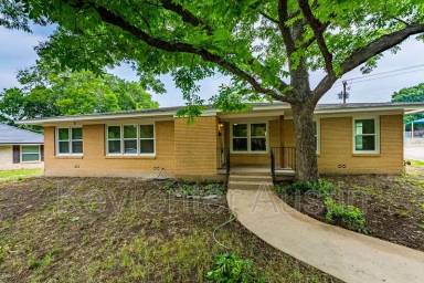 Main picture of 6010 Dunbury Dr