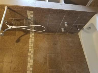 Main picture of 101 S 10th St