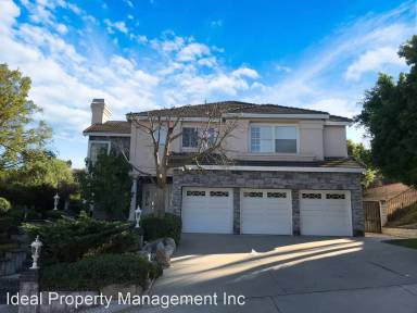 Main picture of 19762 E Country Hollow Dr