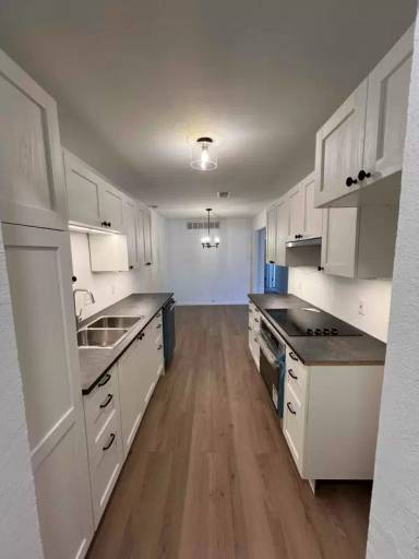 Main picture of 3640 Hulen Park Cir