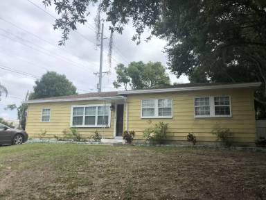 Main picture of 2107 E Crawford St