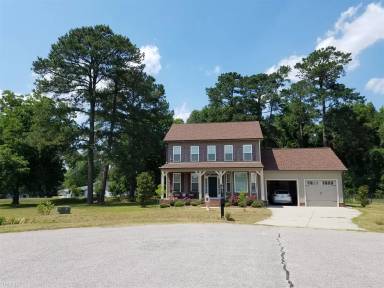 Main picture of 41 Long Ridge Ct