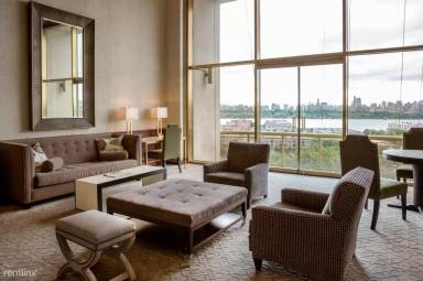 Main picture of Aventine Condo