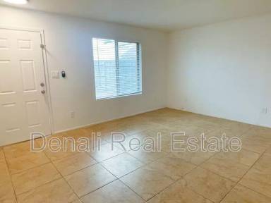 Main picture of 498 E Mesquite Ave