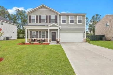 Main picture of 323 Excel Dr