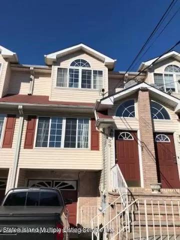 Main picture of 29 Arden Ave