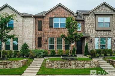 Main picture of 1020 Foxglove Dr