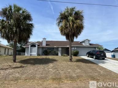 Main picture of 10211 Heathcliff St