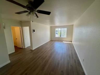 Main picture of 4227 Fairmount Ave
