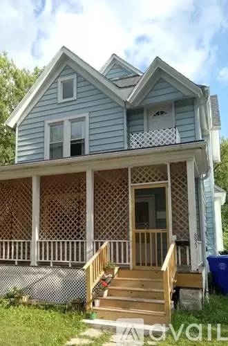 Main picture of 833 E North St