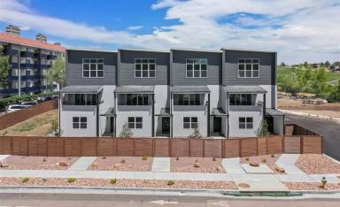 Main picture of 880 Thurston Hts