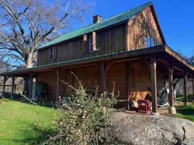 Main picture of 17031 Piper Ln