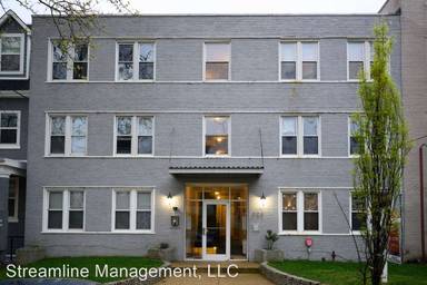 Main picture of 608 Jefferson St NW