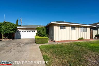 Main picture of 1322 Antonio Ln