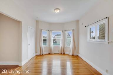 Main picture of 1407 2nd Ave