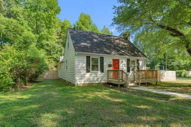 Main picture of 100 Garland Ave