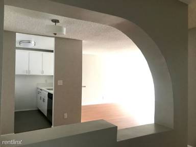 Main picture of 4664 W 3rd St