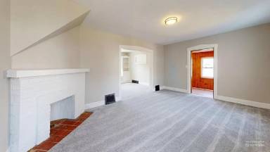 Main picture of 3544 W 99th St