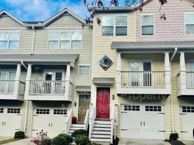 Main picture of 1245 Liberty Pkwy NW