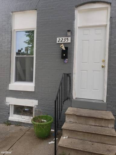 Main picture of 2235 Jefferson St
