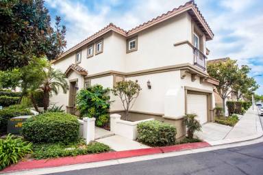 Main picture of 1756 Hayes Ct