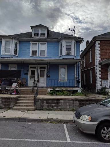 Main picture of 421 Guilford Ave
