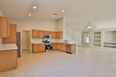 Main picture of 20695 N 94th Dr