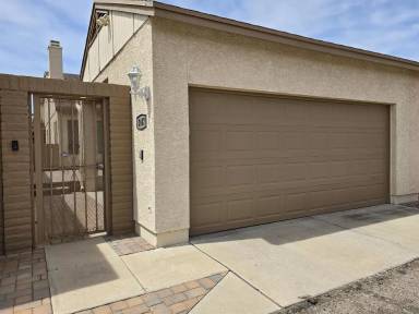 Main picture of 2487 N Palo Dulce Dr